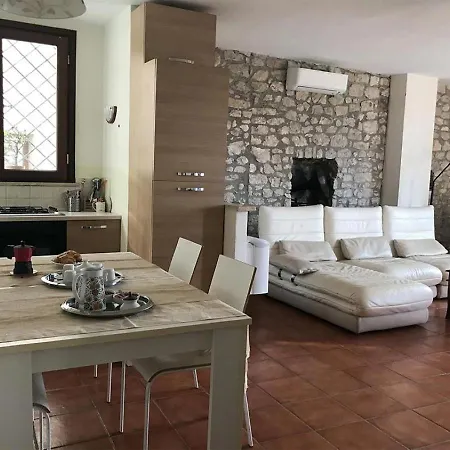 Apartment Le Pinte Sermoneta